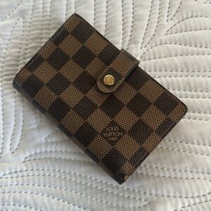 Authentic Vuitton Damier Ebene Viennois Wallet